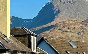 Chase The Wild Goose, By Fort William